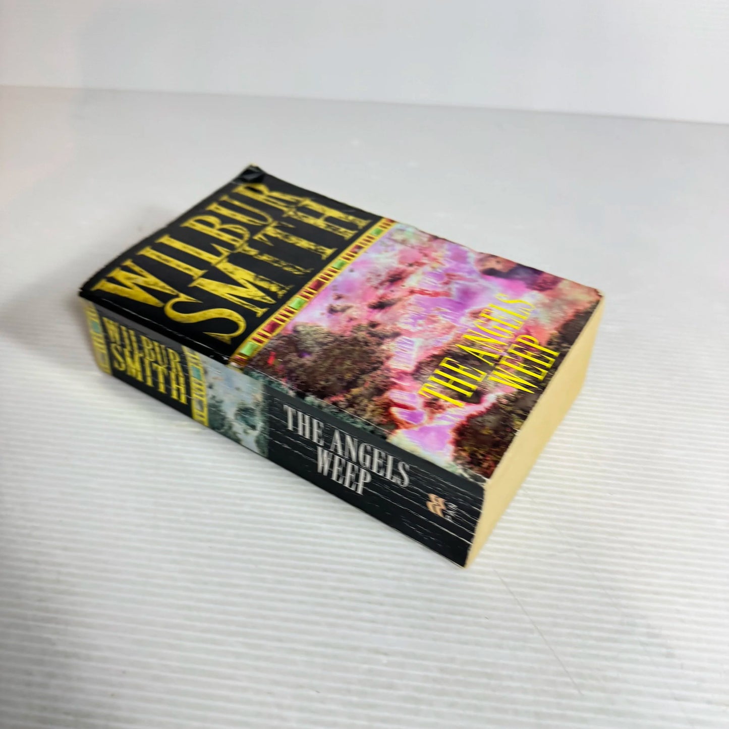 The Angels Weep - Wilbur Smith