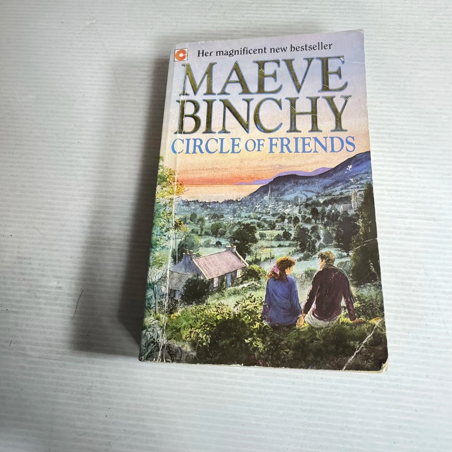 Circle of Friends - Maeve Binchy