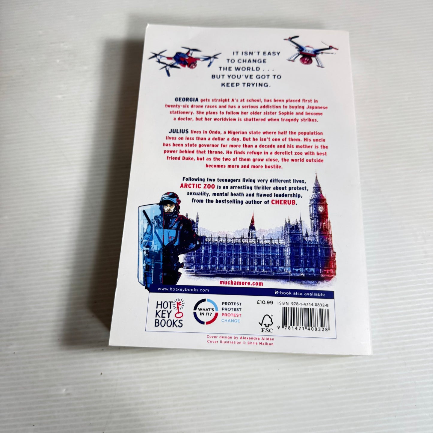 Arctic Zoo - Robert Muchamore