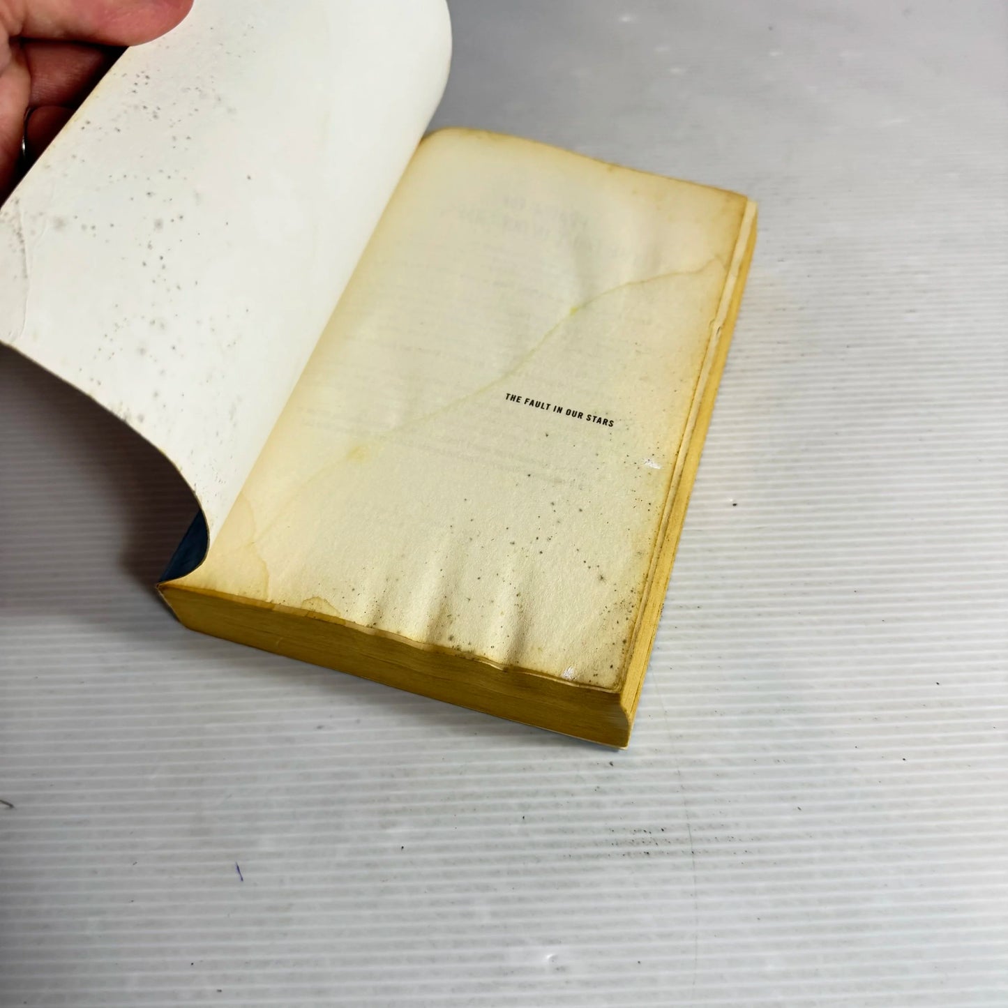 The Fault In Our Stars - John Green