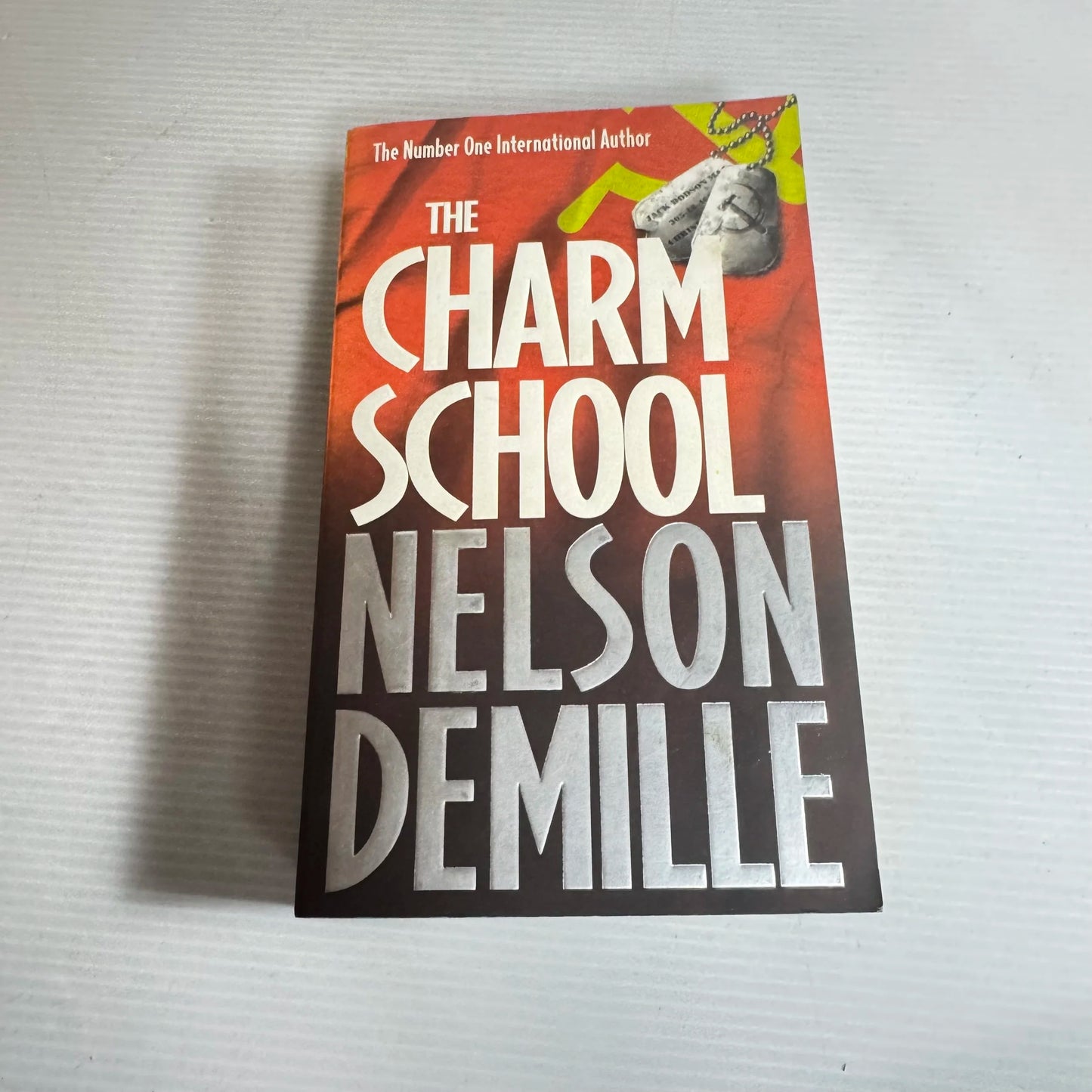 The Charm School - Nelson Demille