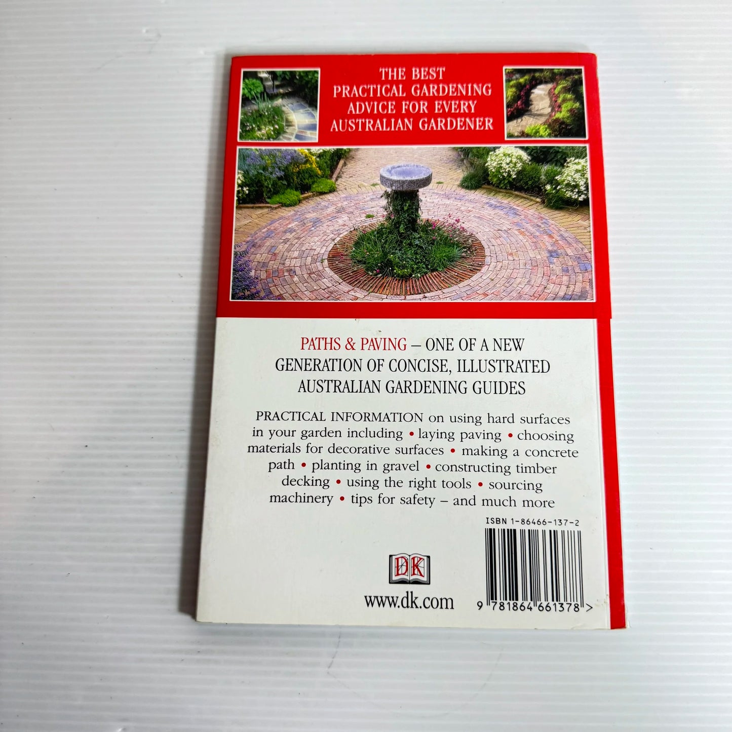 The Royal Horticultural Society Paths & Paving - RHS Practical Guides