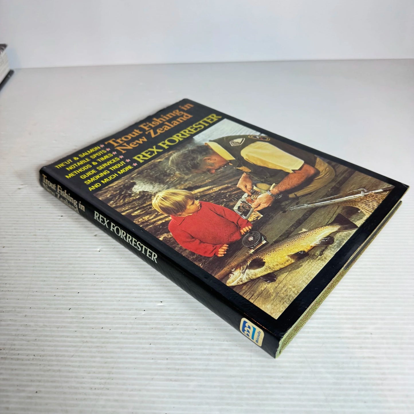 Trout Fishing In New Zealand - Rex Forrester (Vintage 1979)