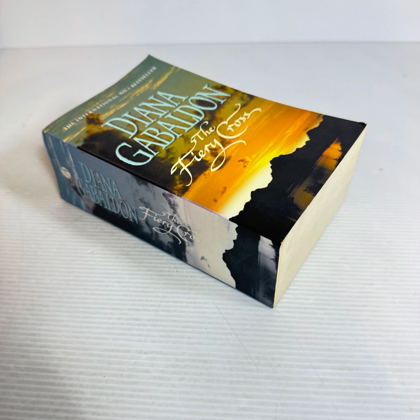 The Fiery Cross - Diana Gabaldon