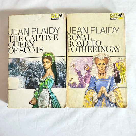 Vintage (1970) Jean Plaidy Book Bundle x 2