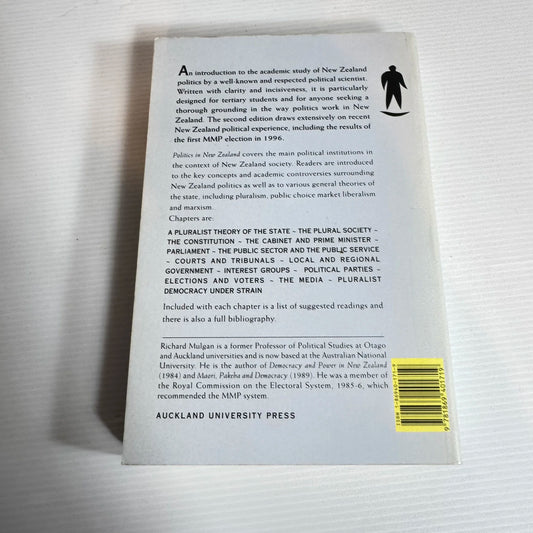 Politics In New Zealand (2nd Ed.) - Richard Mulgan (Vintage 1997)
