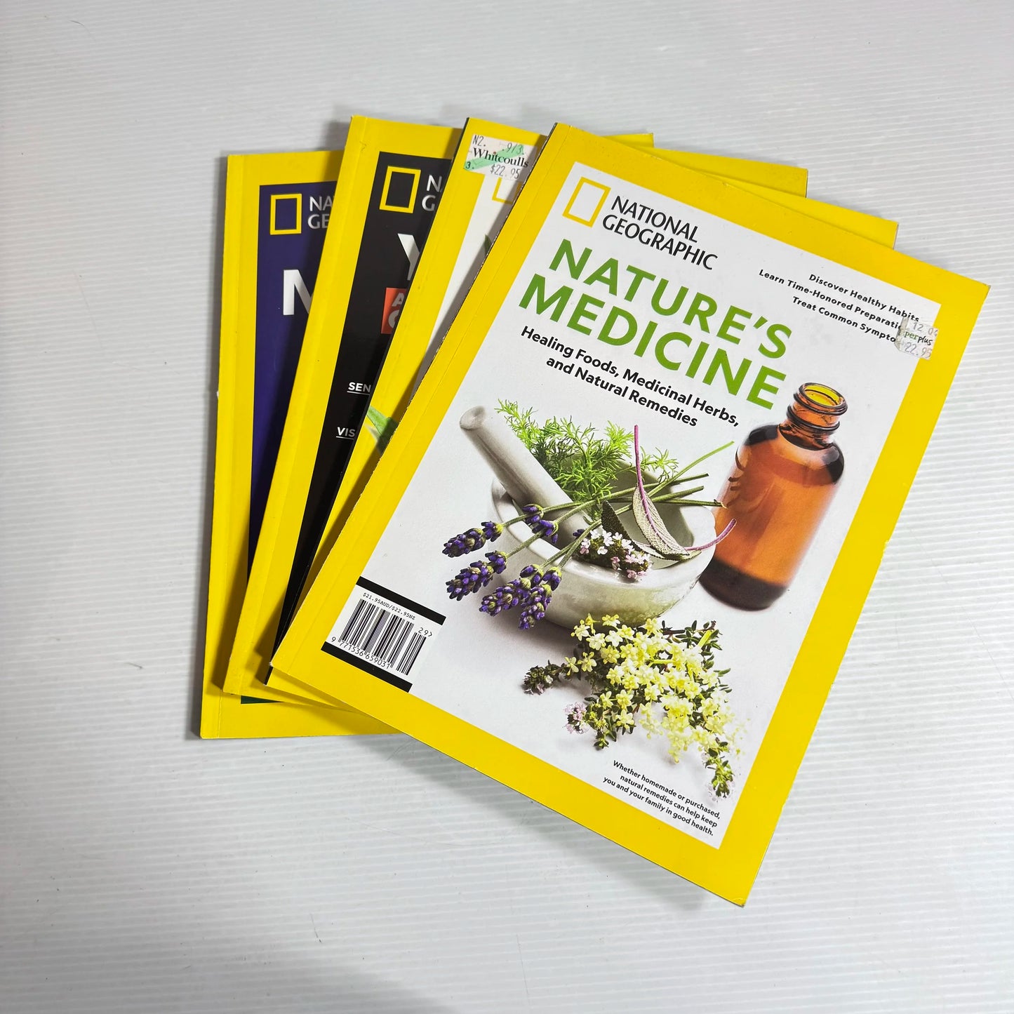National Geographic Magazine Bundle x4