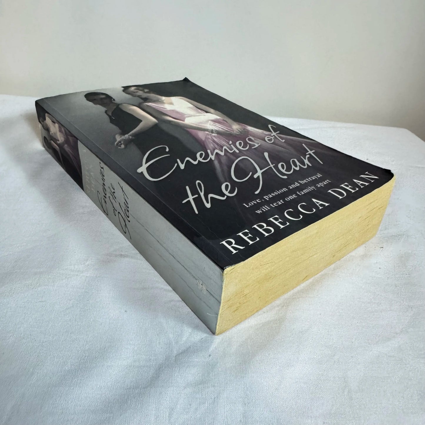 Enemies of the Heart - Rebecca Dean
