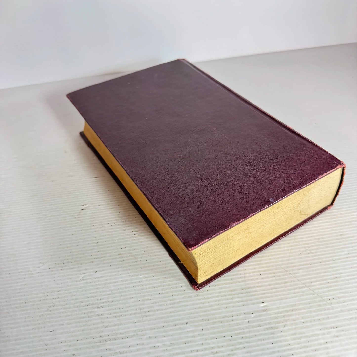 Commercial Law in New Zealand Fifth Edition - Butterworths (Vintage 1974)