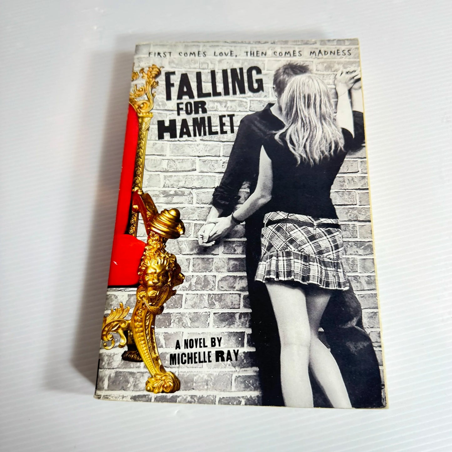Falling for Hamlet - Michelle Ray