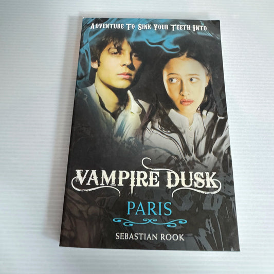 Vampire Dusk : Paris by Sebastian Rook
