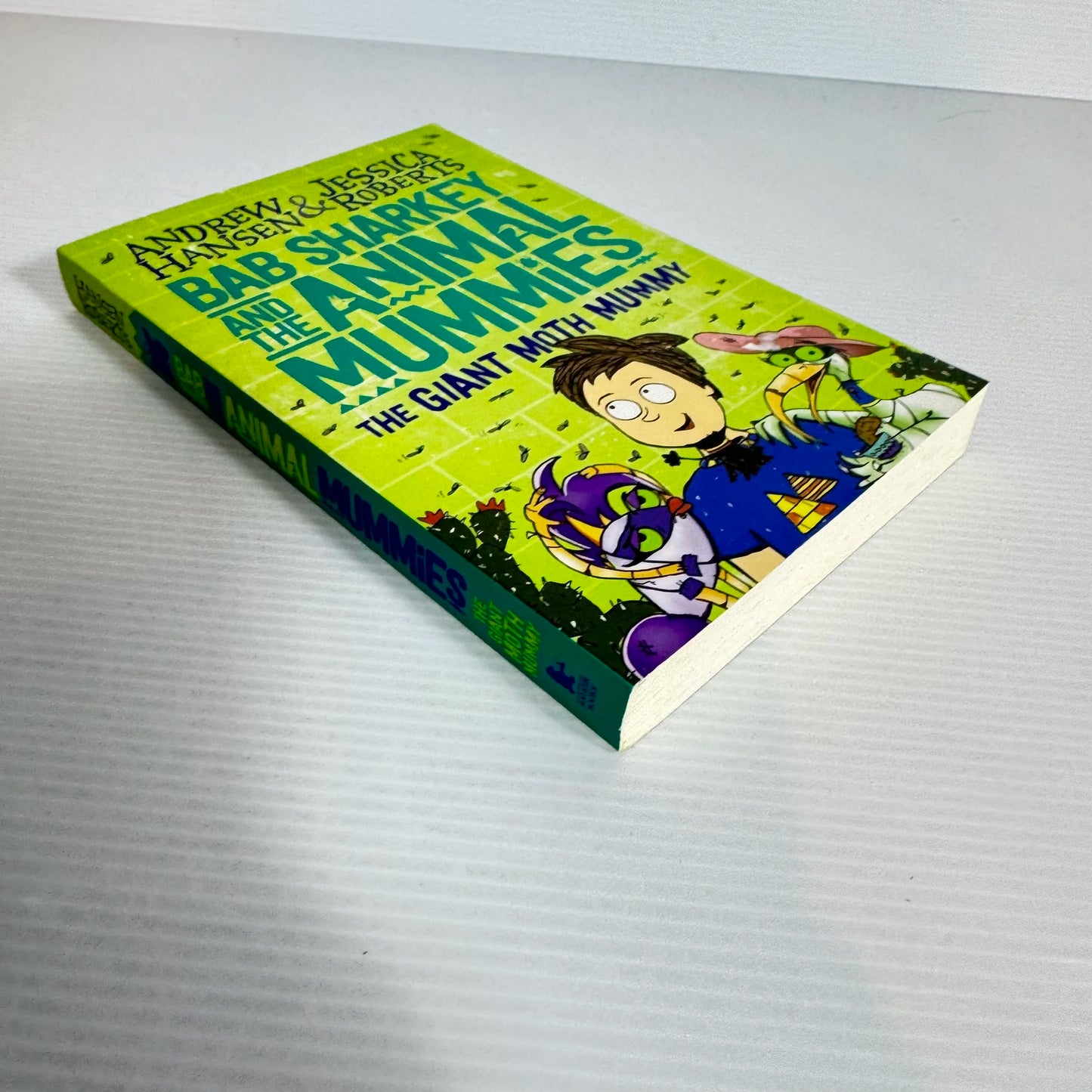 Bab Sharkey and the Animal Mummies : The Giant Moth Mummy by Andrew Hansen & Jessica Roberts