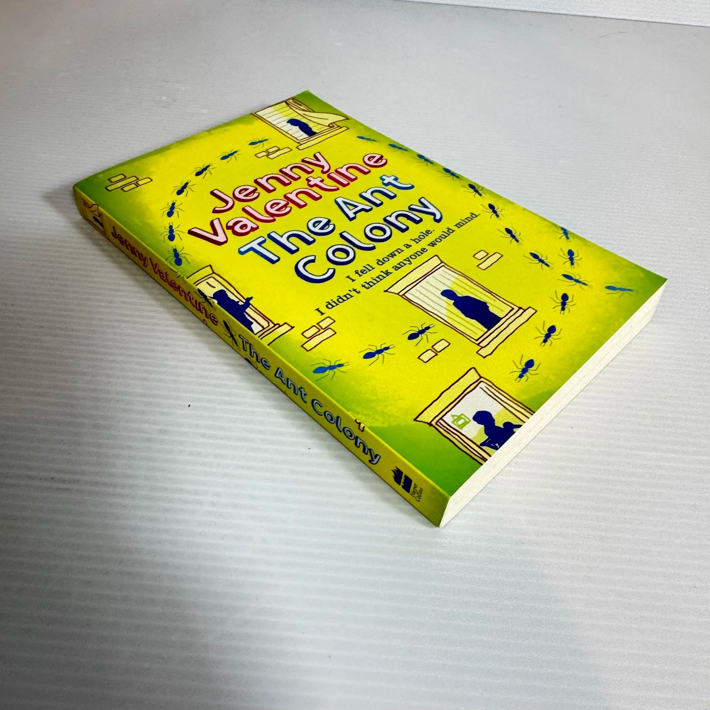 The Ant Colony - Jenny Valentine