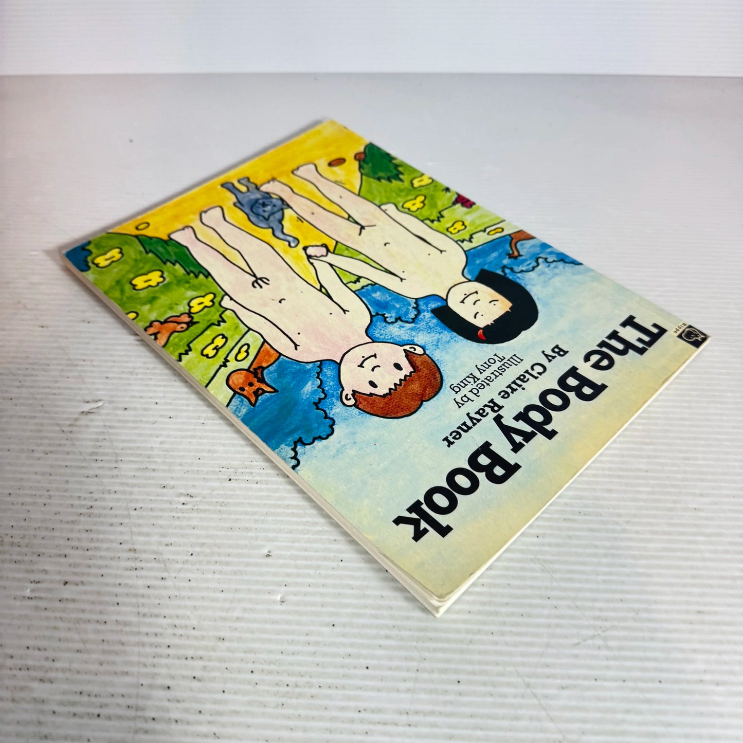 The Body Book - By Claire Rayner (Vintage 1978)