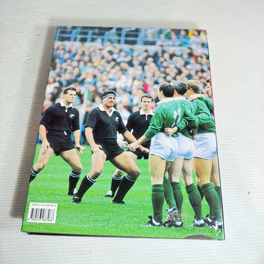New Zealand Rugby : Stories of Heroism & Valour - Ron Palenski