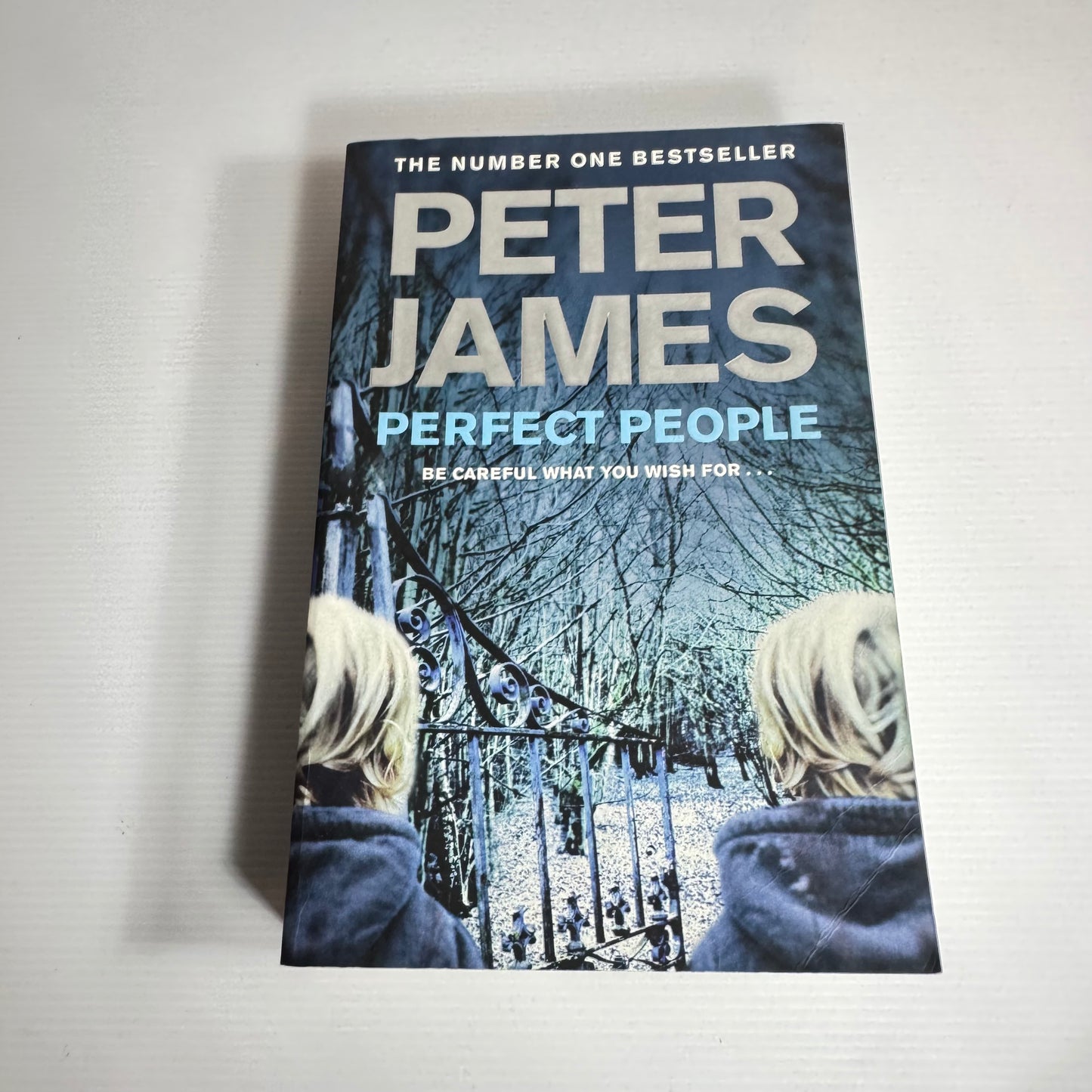 Perfect People - Peter James