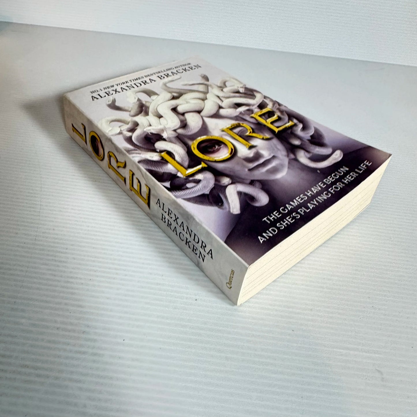 Lore - Alexandra Bracken