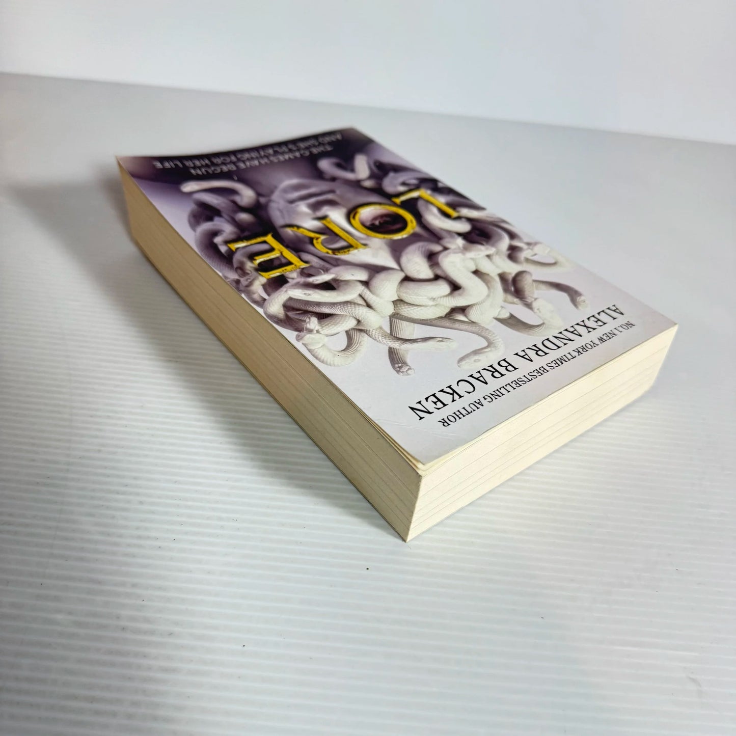 Lore - Alexandra Bracken