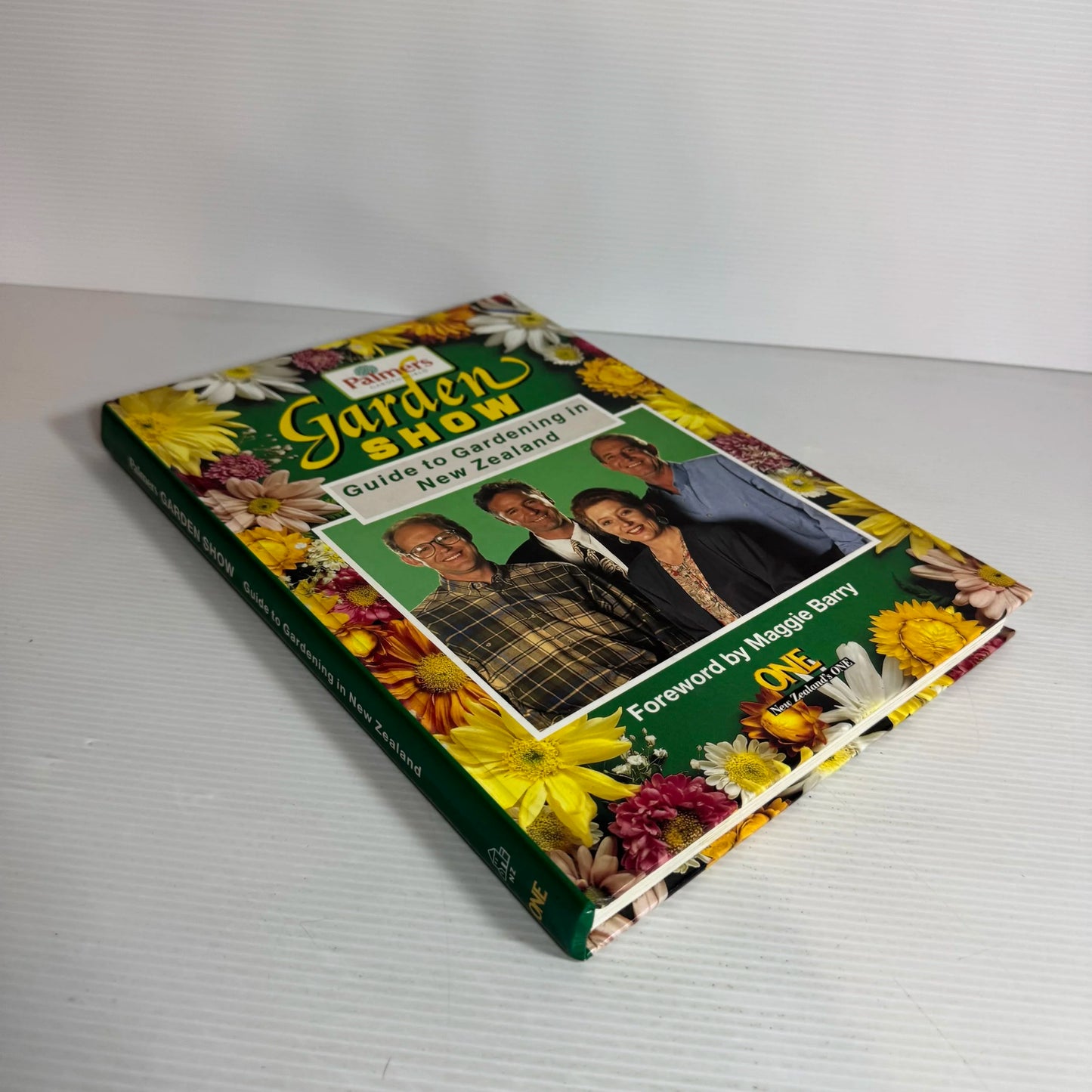 Guide to Gardening in New Zealand - Palmers Garden Show (Vintage 1994)