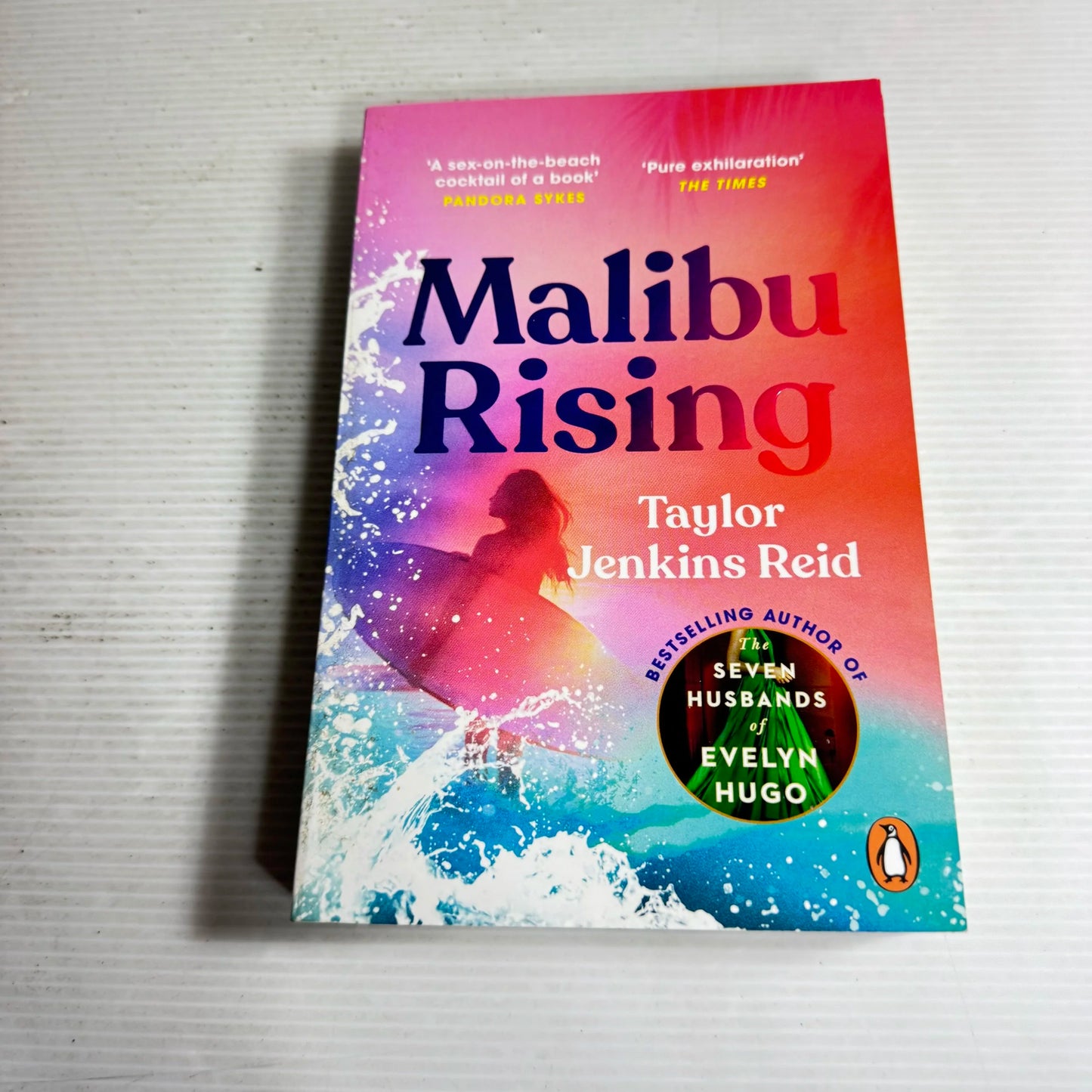Malibu Rising - Taylor Jenkins Reid