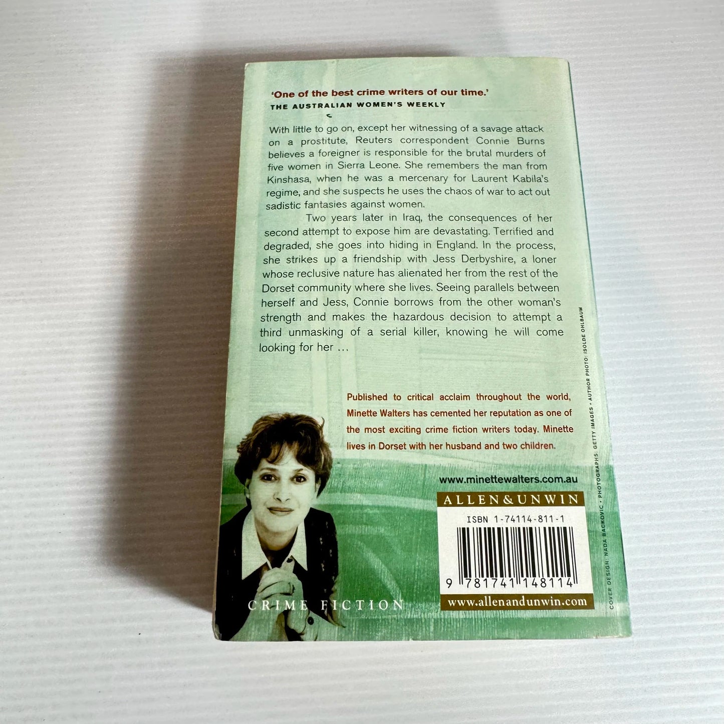 The Devil's Feather - Minette Walters