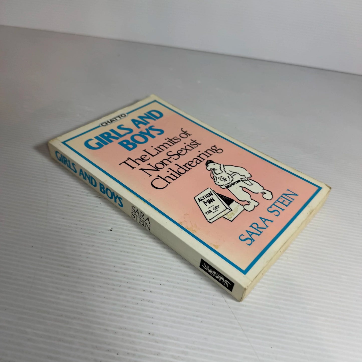 Girls and Boys : The Limits of Non-Sexist Childrearing - Sara Stein