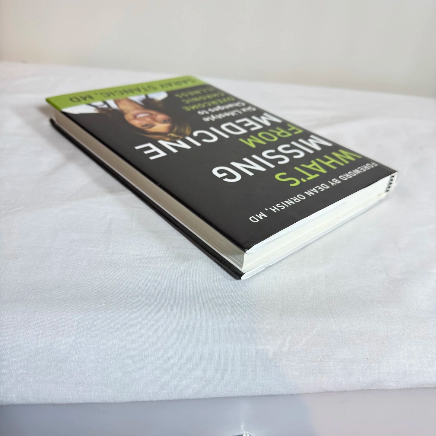 What's Missing From Medicine : Six Lifestyle Changes to Overcome Chronic Illness - Saray Stancic, MD