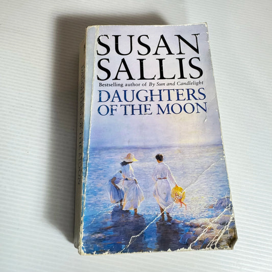 Daughters of the Moon - Susan Sallis (Vintage 1993)