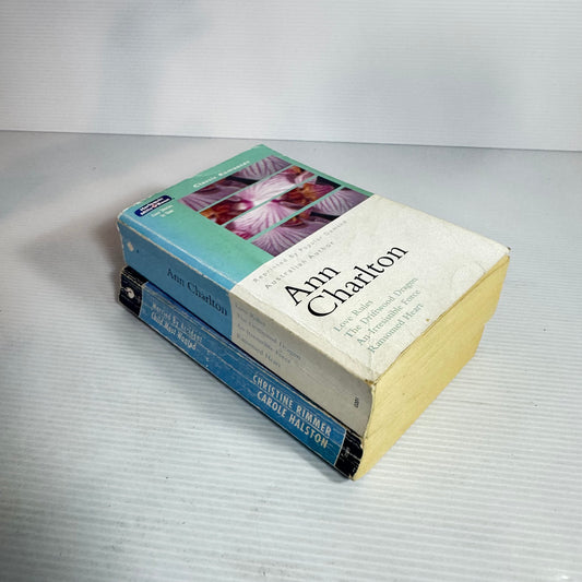 Silhouette & Mills & Boon Book Bundle x 2 Books  6 x Stories (2395)