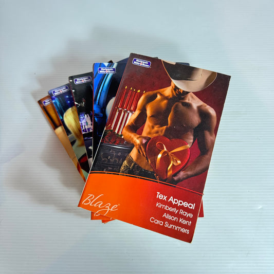 Mills & Boon Blaze Book Bundle x 5 Books (2390)