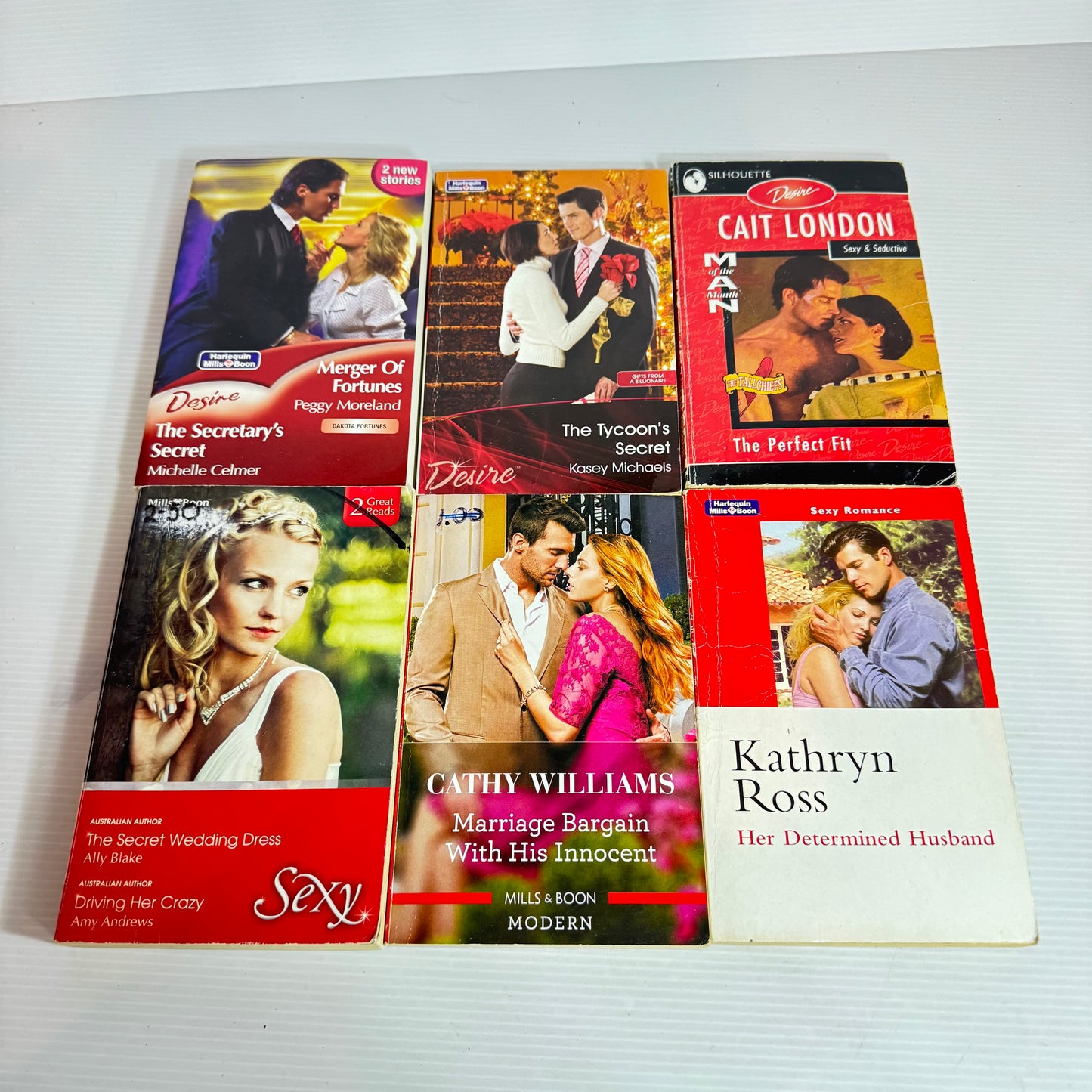 Mills & Boon Sexy & Desire Book Bundle x 6 Books 8 x Stories (2389)