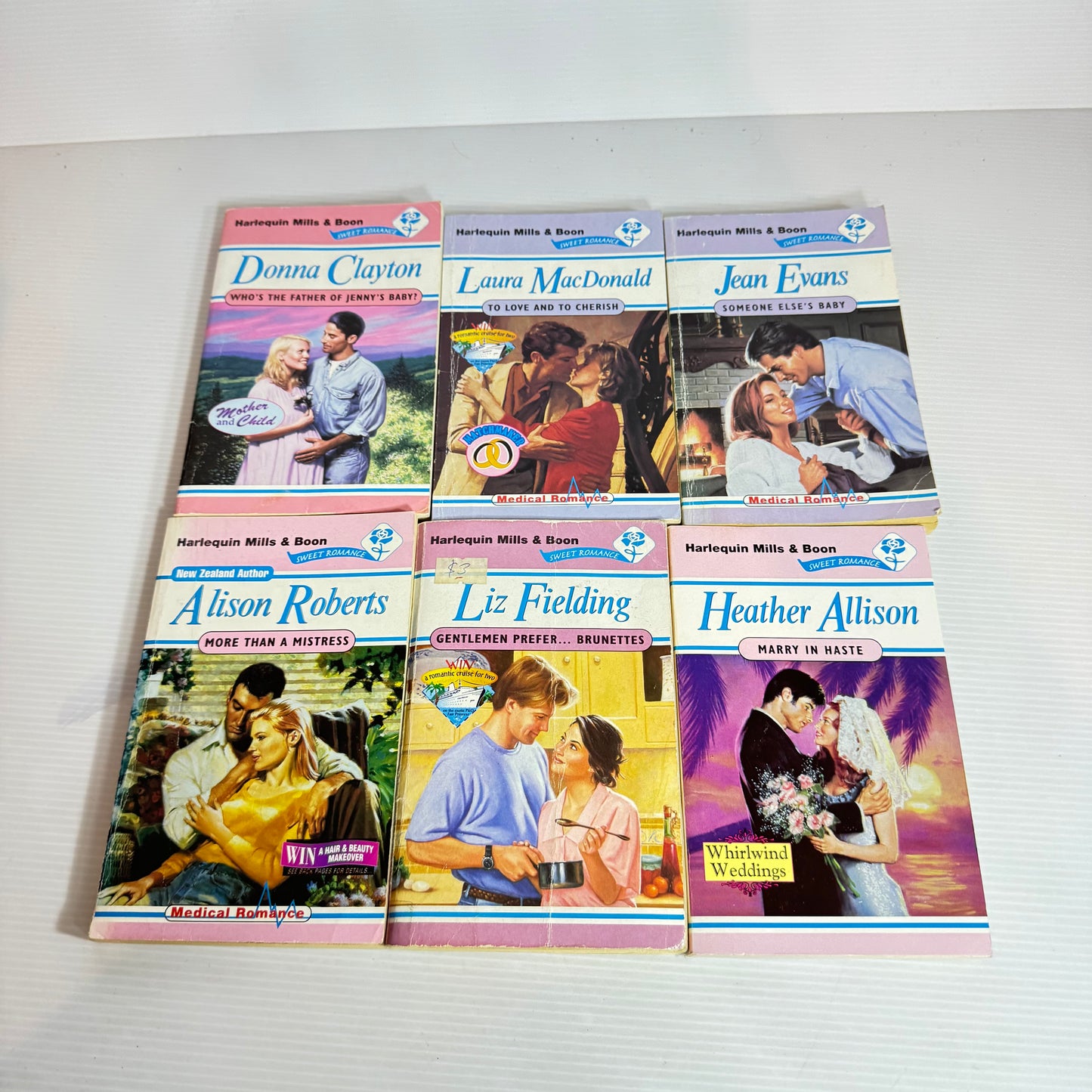 Harlequin Mills & Boon Sweet Romance Book Bundle x 6 Books (2425)