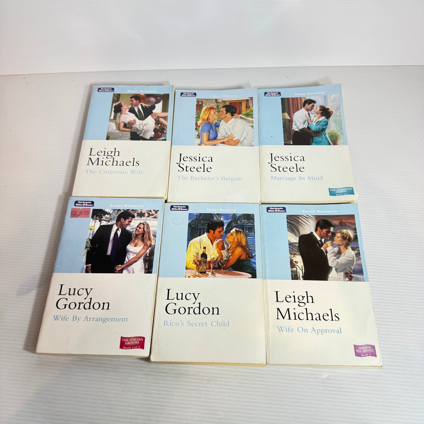 Mills & Boon Sweet Romance Book Bundle x 6 Books (2417)