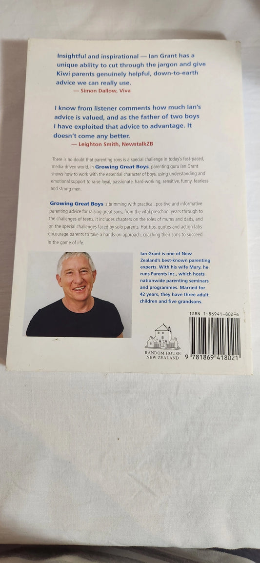 Growing Great Boys - Ian Grant